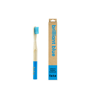 Child Toothbrush Brilliant Blue - Image 1