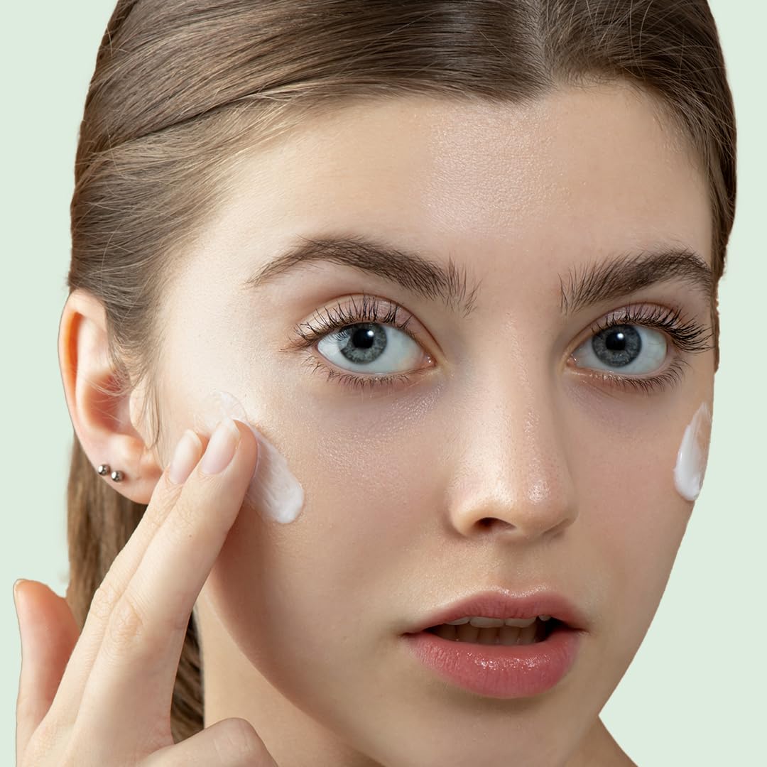 Refresh Botanicals - Oil Balancing Facial Moisturizer (50ml) - Image 7