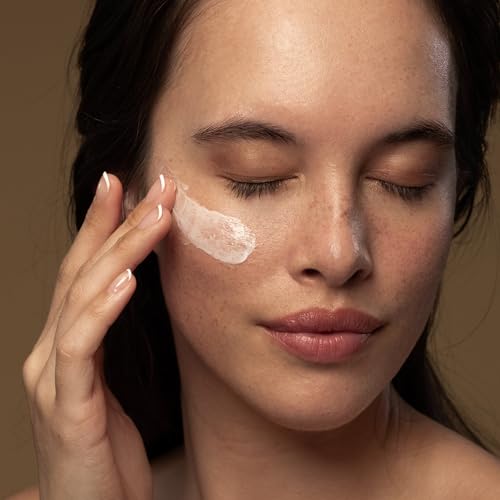 Vanilla Pod Hydrating Day Cream - Image 4