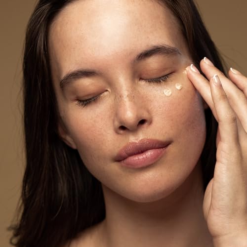 Kiwi Seed Gold Luminous Eye Cream - Image 5
